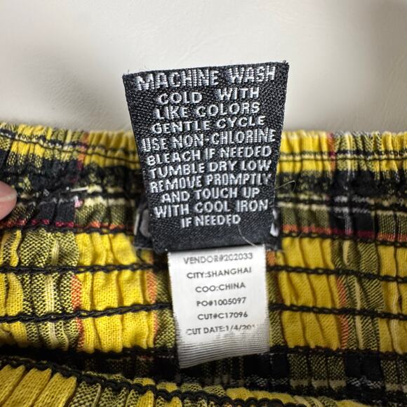 🍀Hot Topic Clueless Yellow Plaid Smocked Cropped Top Junior’s Size Small READ - Picture 5 of 10